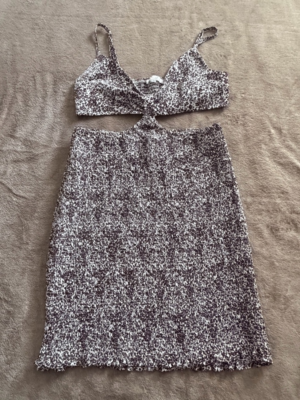Lush Brown and White Floral Print Top